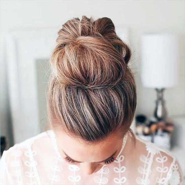 messy-top-knot-bun