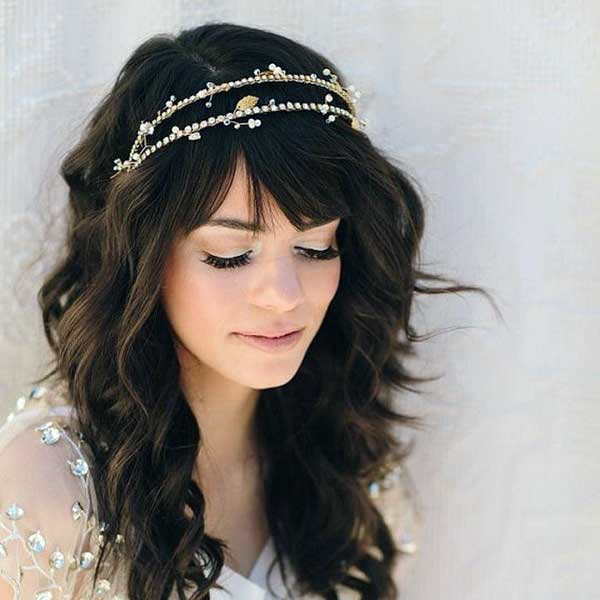 shoulder-length-wedding-hairstyle-with-bangs