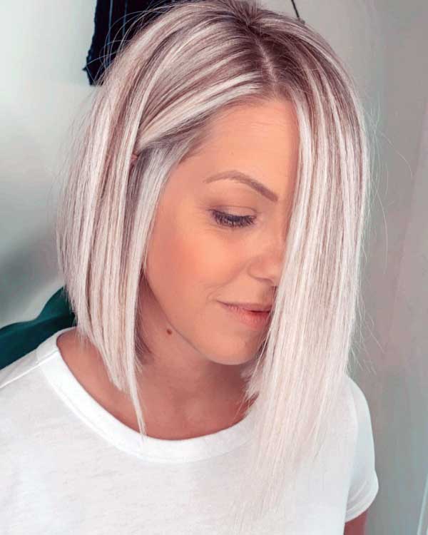 medium-blonde-bob