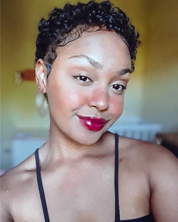 round-face-pixie-cut-black-women