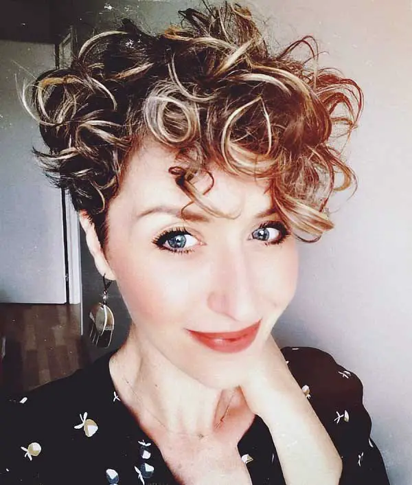 short-curly-pixie-cut