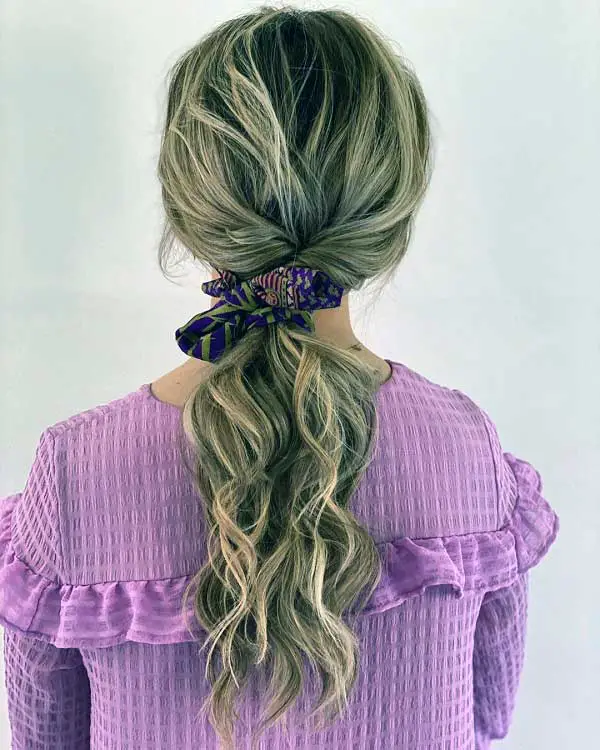 casual-updos-for-curly-hair