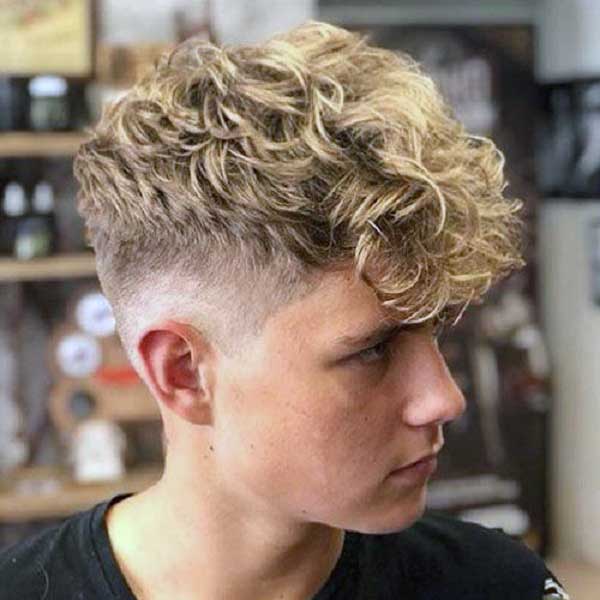 Blonde-Curly-Hair-Undercut-s3