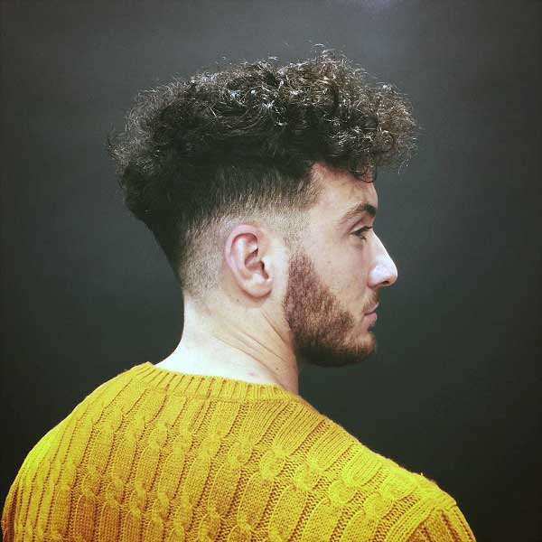 undercut-fade-curly-hair-parrucchierisoffia