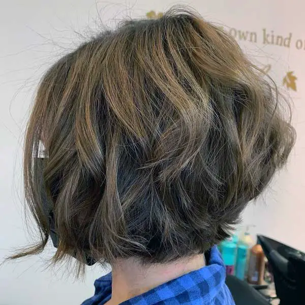 layered-bob-for-thick-hair-zoeehair