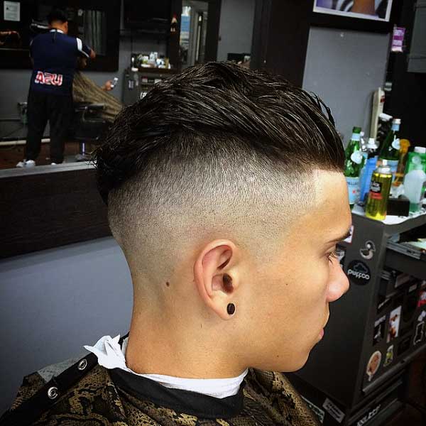 undercut-taper-fade-richthebarber1