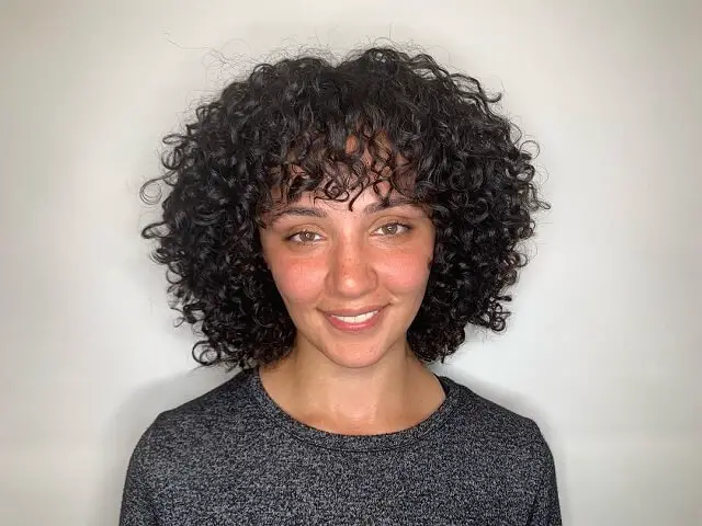 curly bangs for oval face