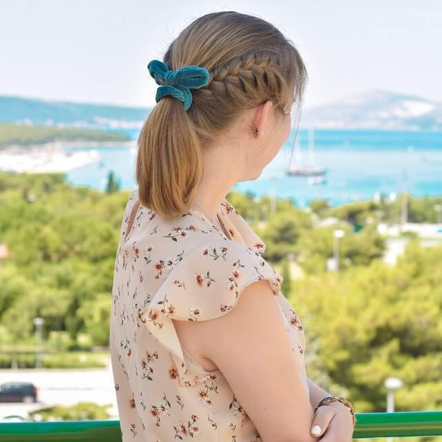 cute braided ponytails for short hair