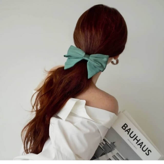 cute low ponytail