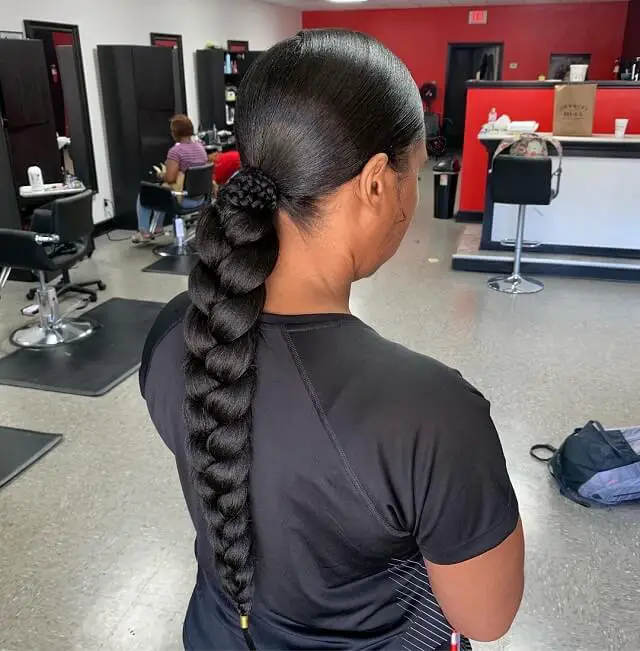 low jumbo braid ponytail 