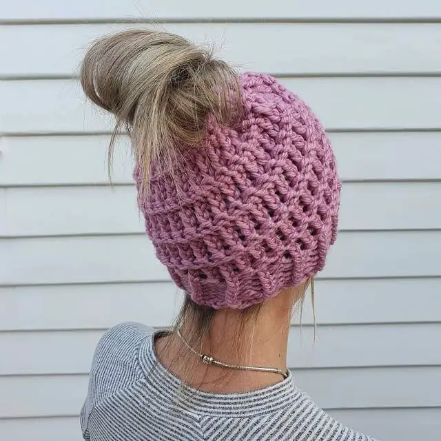 messy ponytail crochet hat