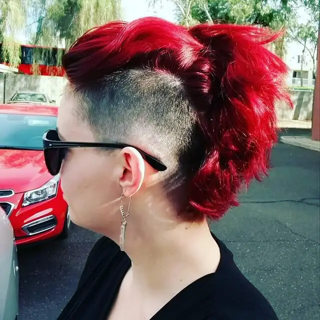 mohawk ponytail with shaved sides