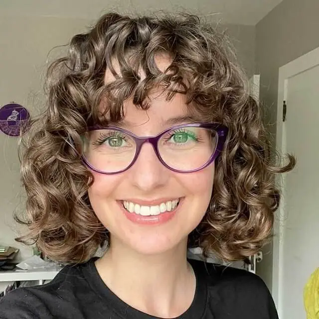 curly messy french bob