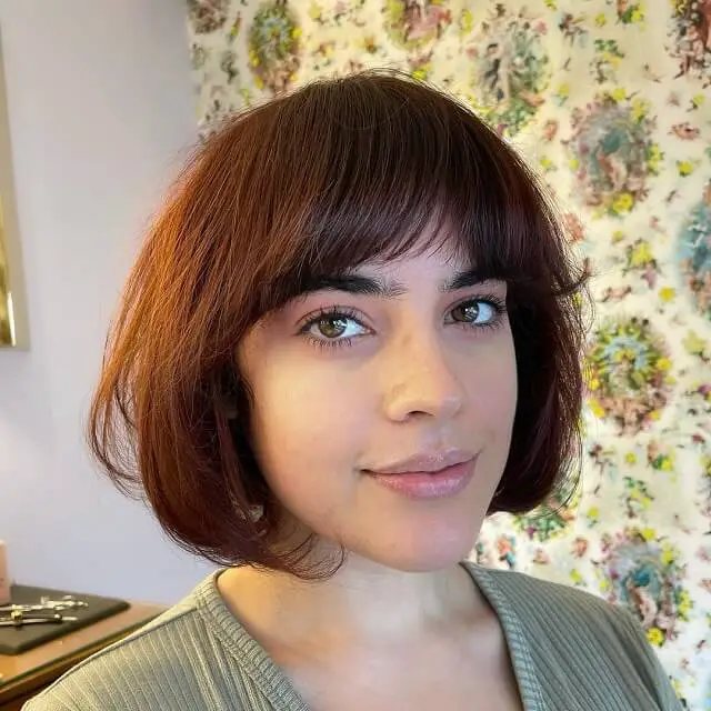 messy french bob with bangs