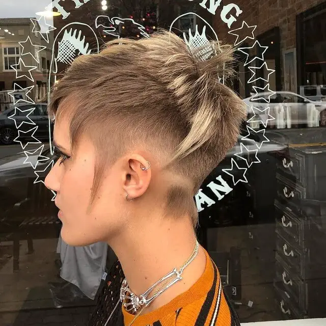 undercut edgy pixie cut          