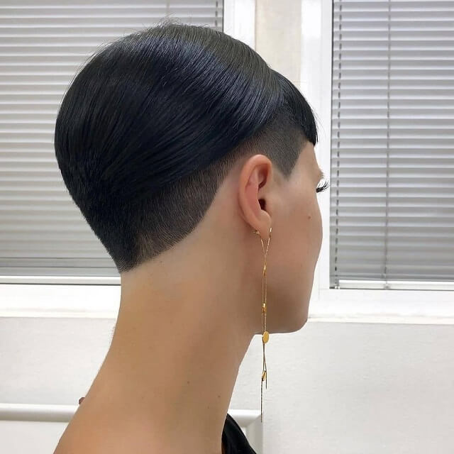 undercut pixie bob haircut 