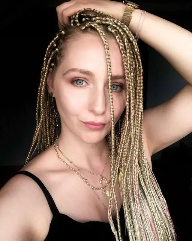 blonde box braids on white girl 