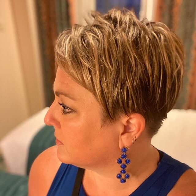 double chin low maintenance pixie cuts for thick hair