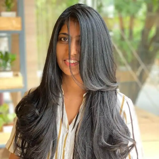 30 Straight Hair With Bangs To Make You Rule The World - HqAdviser