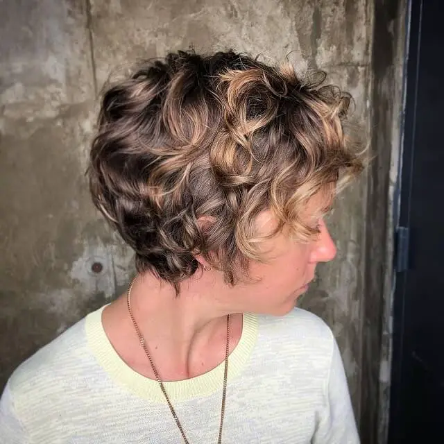 pixie cuts for thick wavy hair 