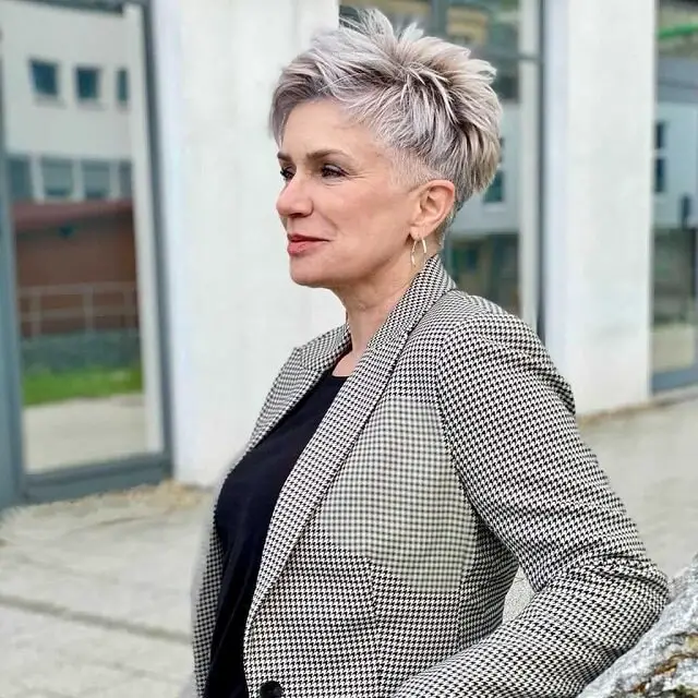 short pixie cuts for women over 50              