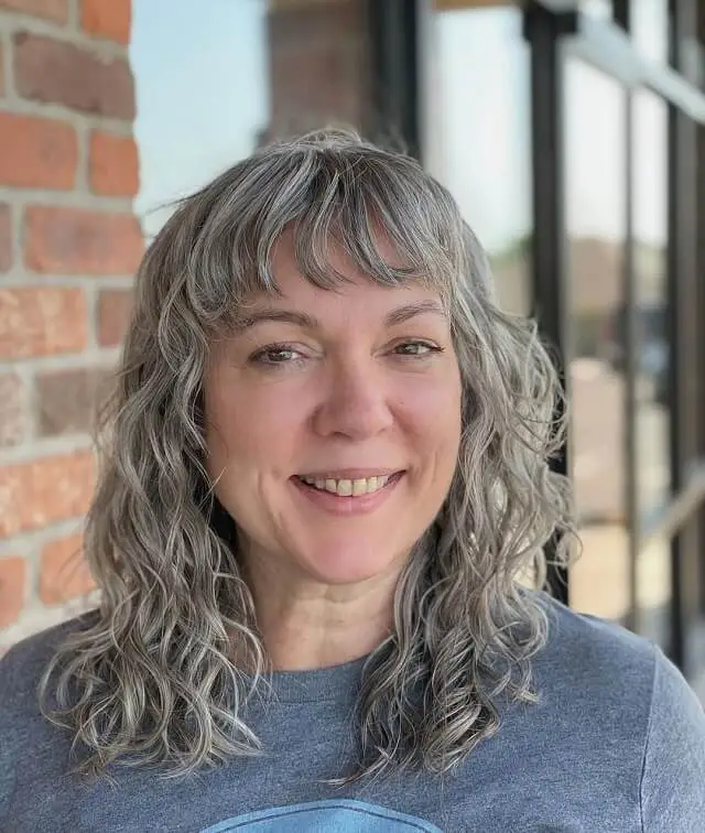 wavy hair with bangs