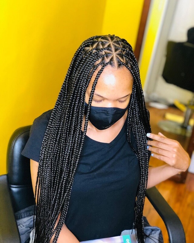 small triangle box braids 