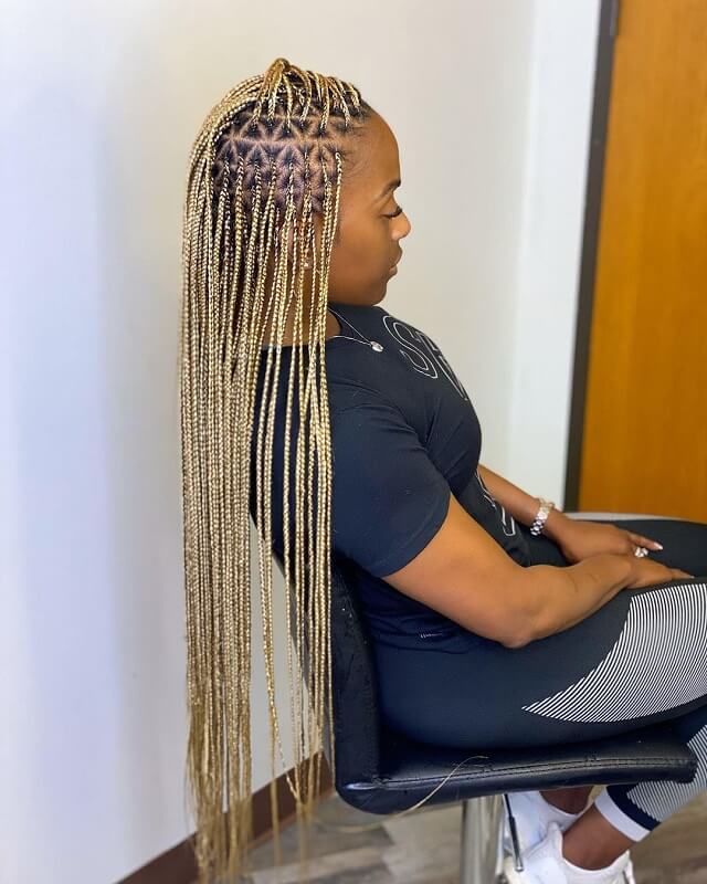 triangle knotless box braids