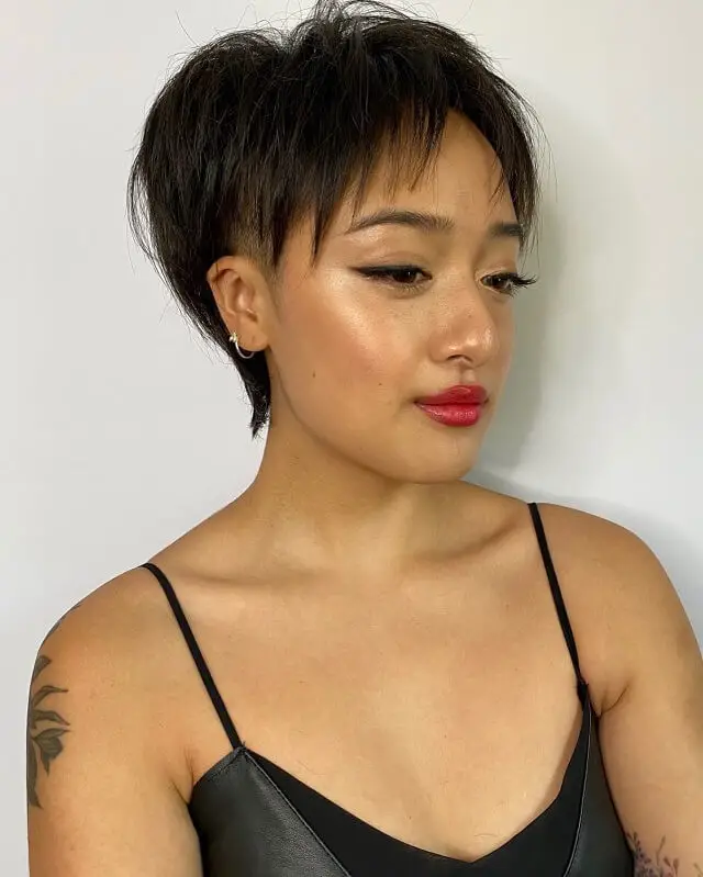 aesthetic asian female pixie cut