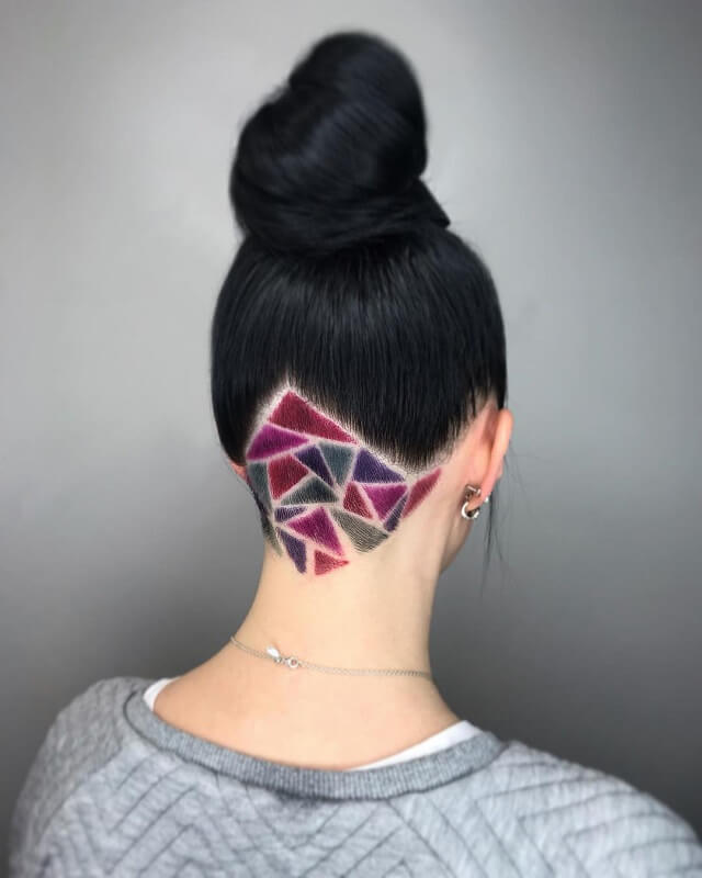 Nape with different color 