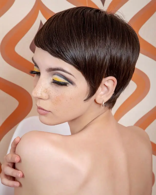 Pixie hairstyle from the 1970s 